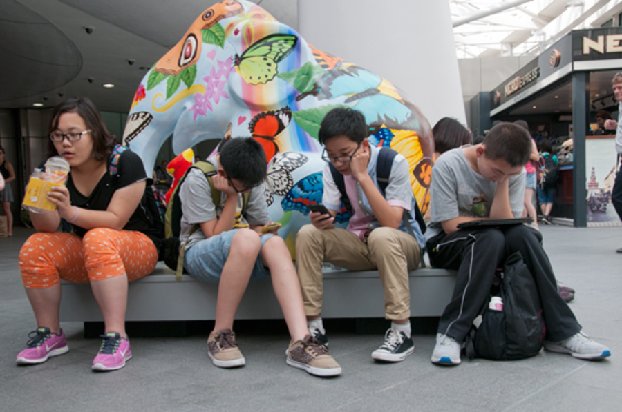 O desafio dessa geração é desenvolver relacionamentos de convívio e não de utilidade