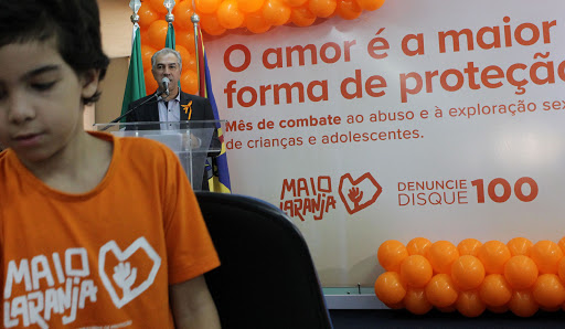Maio Laranja: a importância da psicologia no combate ao abuso sexual infantil Maio Laranja: a importância da psicologia no combate ao abuso sexual infantil
