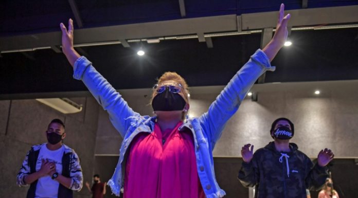 Abertura de igrejas durante a pandemia: entenda como a fé é uma aliada da saúde Abertura de igrejas durante a pandemia: entenda como a fé é uma aliada da saúde