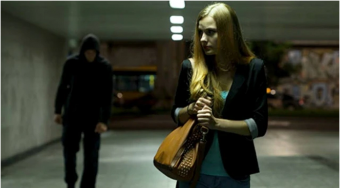 Psicóloga é assediada por paciente: “Se não ficar comigo, não fica com ninguém” Psicóloga é assediada por paciente: "Se não ficar comigo, não fica com ninguém"